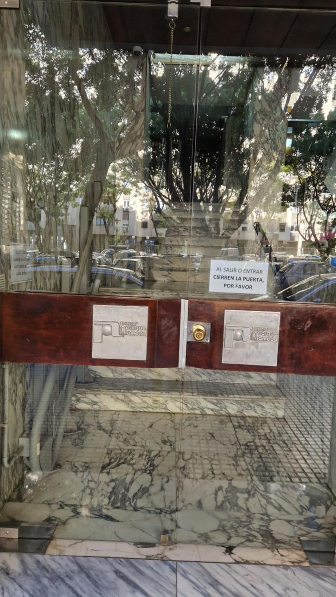 Apartamento Malaga Centro Bagian luar foto